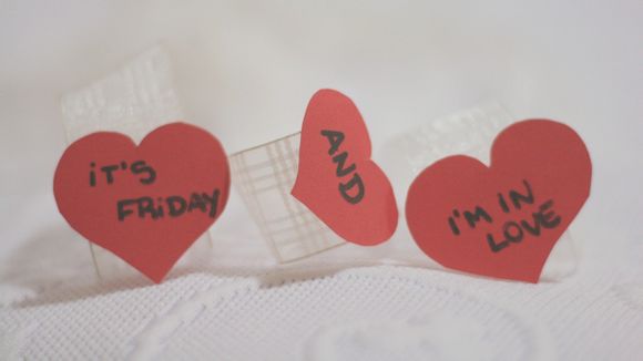 梦见雨蓬烂了什么意思